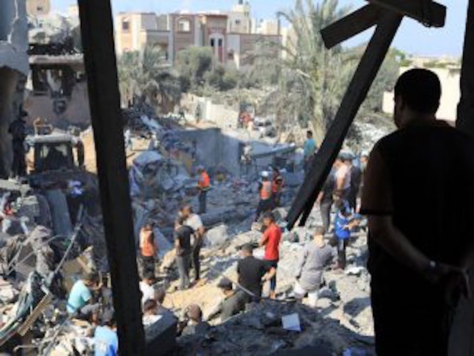 Gaza destruction GC 680wide If the West so wished, it could be putting more economic pressure on Israel