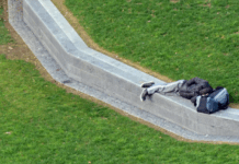 New Zealand is hurtling towards a sharply divided country of extreme wealth and extreme poverty