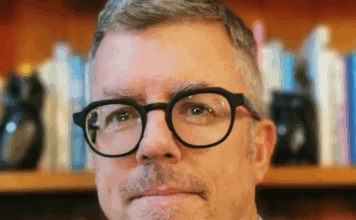 Professor Richard Jackson