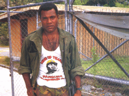 A PNG soldier guarding Bougainville's Panguna mine in 1989