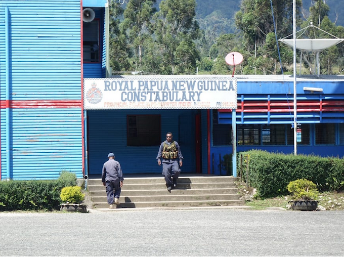 PNG police RNZ 680wide Chief Superintendent Clement Dala . . . PNG's courts and prisons are
