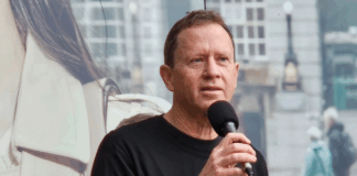 Greenpeace Aotearoa executive director Russel Norman