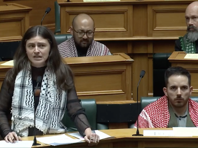 Chloe Swarbrick RNZ 680wide NZ Green Party co-leader Chlöe Swarbrick with three of her party colleagues all wearing Palestinian keffiyeh