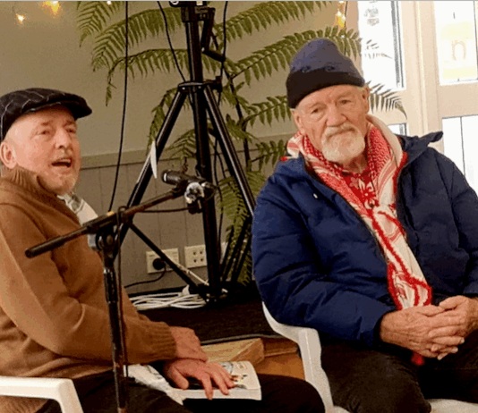 Journalists and activists Jeremy Rose and David Robie in conversation at the Aro Valley Peace Talks