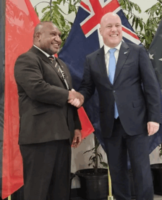 NZ announces support package, new High Commission building in PNG New Zealand Prime Minister Christopher Luxon (right), with Papua New Guinea Prime Minister James Marape