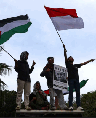 Indonesia’s Gaza peacekeeping mission risks enforcing a ‘broken’ status quo Indonesians demonstrate in front of the US Embassy in Jakarta to show solidarity with Palestinians on the second anniversary of the war on Gaza on 7 October 2025