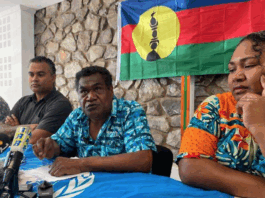 FLNKS president Christian Tién