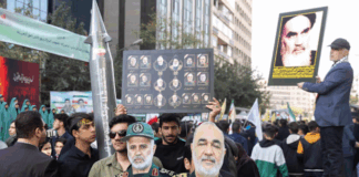 Pictures of slain IRGC commanders and the Islamic Republic’s founder