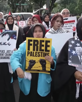 Many critics are saying the Trump plan could “sideline” the Palestinians