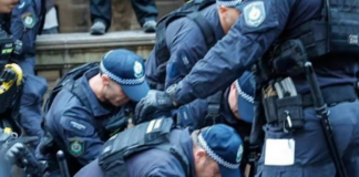 Sydney police violence at the Monday night protest against the Gaza genocide and visit by Israeli President Isaac Herzog