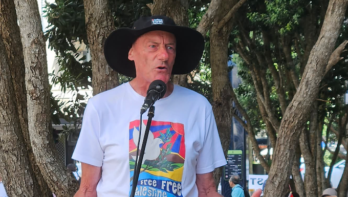 Lessons in decolonisation – Minto draws parallels between NZ and Gaza injustices PSNA co-chair John Minto