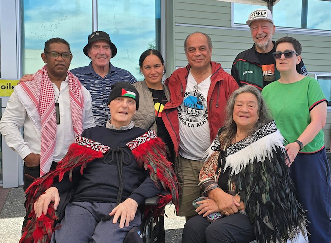 Roger Fowler and his wife, Dr Lyn Doherty, with whānau and friends at a community concert 