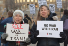 New Zealand ‘shameful’ over Iran stance, says Peace Movement Aotearoa Community members in Iowa protest against the US-Israeli war on Iran