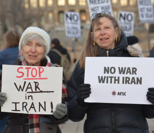 New Zealand ‘shameful’ over Iran stance, says Peace Movement Aotearoa Community members in Iowa protest against the US-Israeli war on Iran