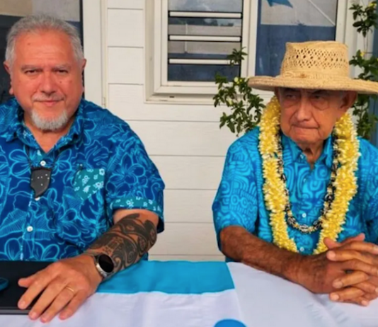 French Polynesia's President Moetai Brotherson (left) and his father-in-law Oscar Temaru, president of the ruling Party Tavini Huiraatira