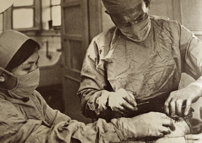 Dr Eccles Smith AM 680wide New Zealand surgical team leader in Vietnam Dr Peter Eccles-Smith