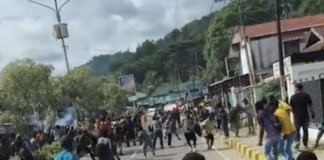 Indonesian police launch a brutal crackdown against Papuan protesters