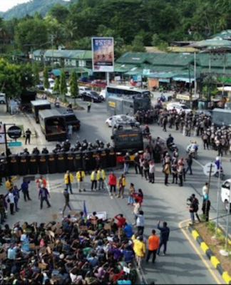 Indonesian security forces crack down on a Papuan protest over the Puncak massacre