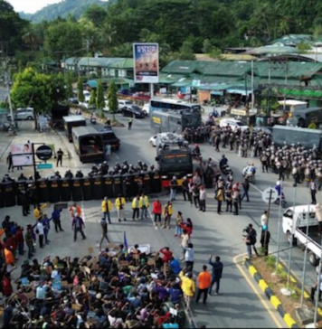 Indonesian security forces crack down on a Papuan protest over the Puncak massacre