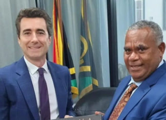 The French Ambassador to Vanuatu, Jean-Baptiste Jeangène Vilmer, with Vanuatu Prime Minister Jotham Napat in March last year