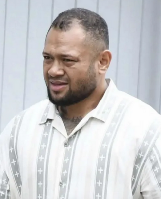 Fijian Jone Vakarisi