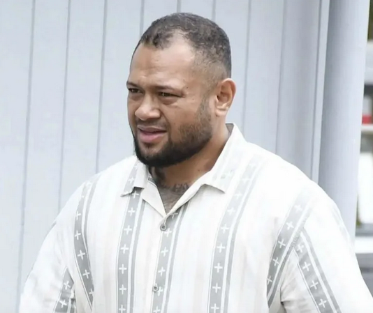 Fijian Jone Vakarisi