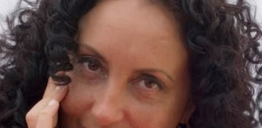 Singer, documentary maker, storyteller and TV presenter Moana Maniapoto