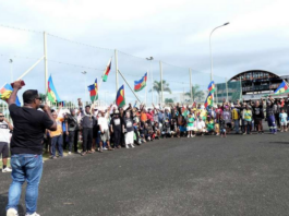 About 200 protesters in the Vallée-du-Tir yesterday marked the second anniversary of the pro-independence protests that erupted into riots in Nouméa