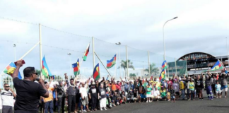 About 200 protesters in the Vallée-du-Tir yesterday marked the second anniversary of the pro-independence protests that erupted into riots in Nouméa