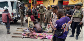 A photo of Indigenous West Papuan civilians in Distrik Tembagapura, Mimika, Central Papua, allegedly wounded by use of excessive force by Indonesian military