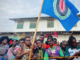 PNG’s ruling party supports 15-year transition period for Bougainville People queue to vote in Bougainville’s independence referendum