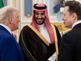 Trillionaire Elon Musk (right) hobnobbing with billionaires