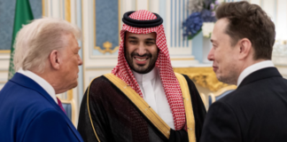 Trillionaire Elon Musk (right) hobnobbing with billionaires