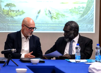 Bougainville President Ishmael Toroama (right)