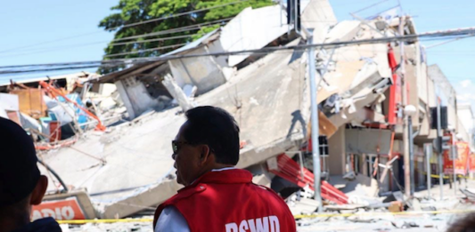 Tsunami advisories issued in Pacific after 7.8 Philippines earthquake Government field officers assess the condition of communities and collapsed structures in General Santos City