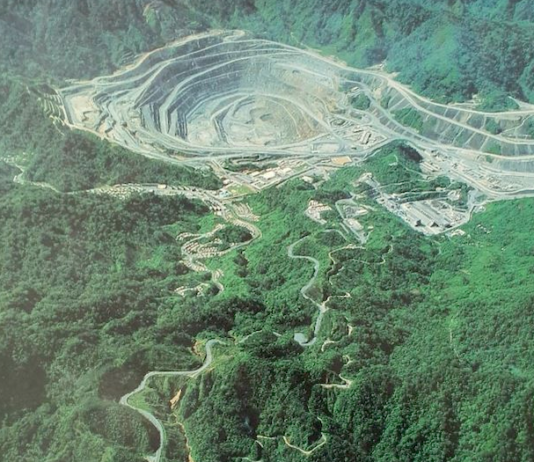 Bougainville's Panguna mine . . .