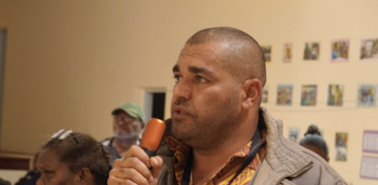 Pascal Sawa, head of the UC-FLNKS list in the Northern province, welcomes the results in the municipality of Houaïlou