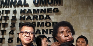 Disappeared Pesta Babi star Yasinta Moiwend - Mama Sinta