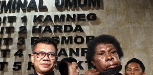 Disappeared Pesta Babi star Yasinta Moiwend - Mama Sinta