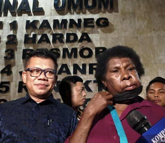 Disappeared Pesta Babi star Yasinta Moiwend - Mama Sinta