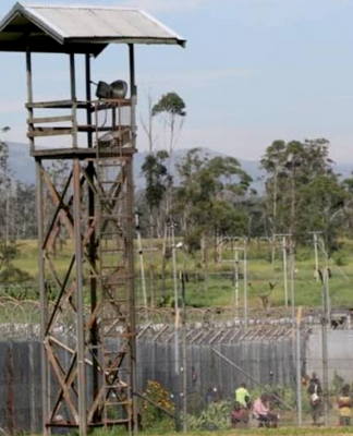 Three inmates, who scaled the fence at Baisu Prison, were shot dead
