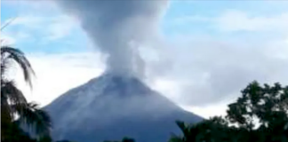 Bougainville's Mt Bagana volcano