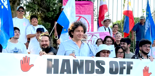 Defenders of the International Criminal Court, led by the pan-European group Eumans, rally in Rome