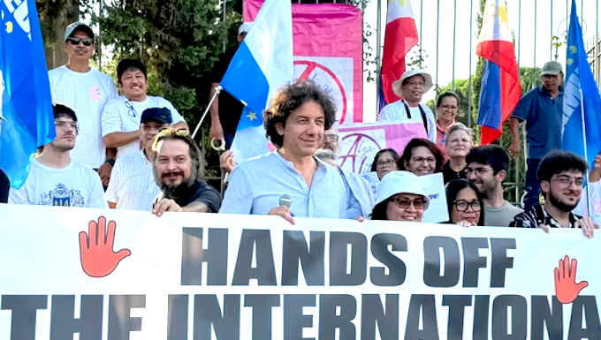Defenders of the International Criminal Court, led by the pan-European group Eumans, rally in Rome