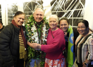 Caretaker Prime Minister and Cook Islands Party leader Mark Brown with supporters on election night