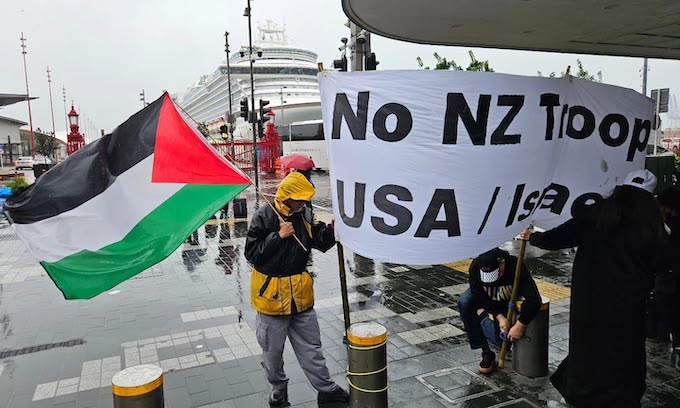 A "No NZ troops for USA/Israeli wars" banner at today's rally in Auckland's Te Komititanga Square