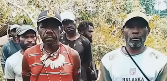 Yahukimo tribal chief Alpius Yallak makes a statement on the massacre