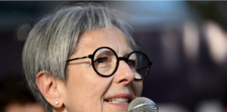 Australian journalist Mary Kostakidis