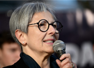 Australian journalist Mary Kostakidis