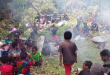 A makeshift West Papuan refugee camp in Puncak Regency after dozens of villagers were displaced from their community by armed conflict in February